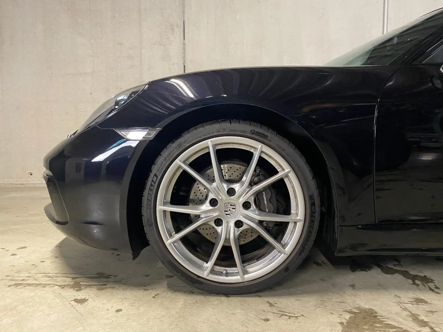 Cayman (718) | Rückfahrkamera | Bi-Xenon PDLS |
