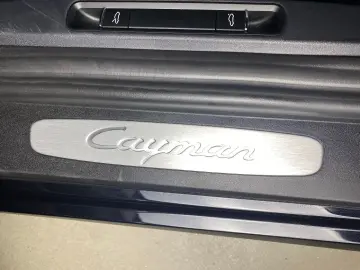 Cayman (718) | Rückfahrkamera | Bi-Xenon PDLS |