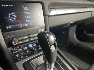 Cayman (718) | Rückfahrkamera | Bi-Xenon PDLS |