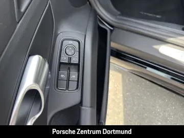 Cayman 718 Rückfahrkamera 20-Zoll Sportsitze LED