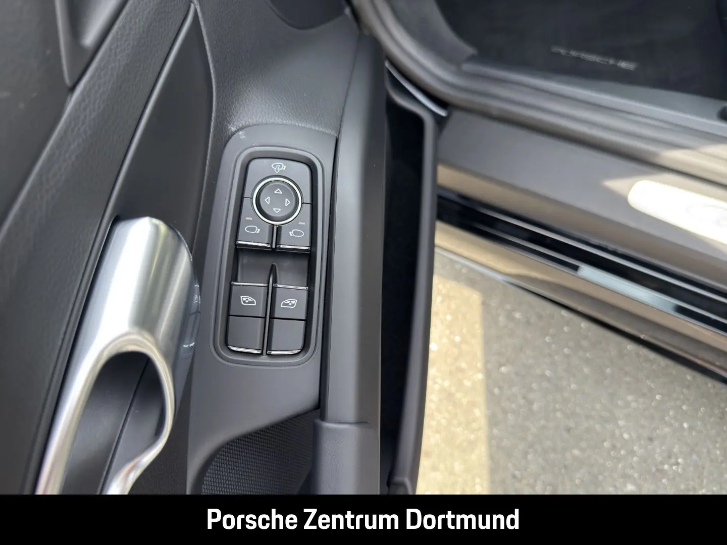 Cayman 718 Rückfahrkamera 20-Zoll Sportsitze LED