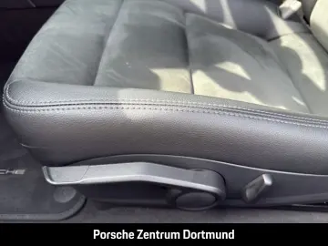 Cayman 718 Rückfahrkamera 20-Zoll Sportsitze LED