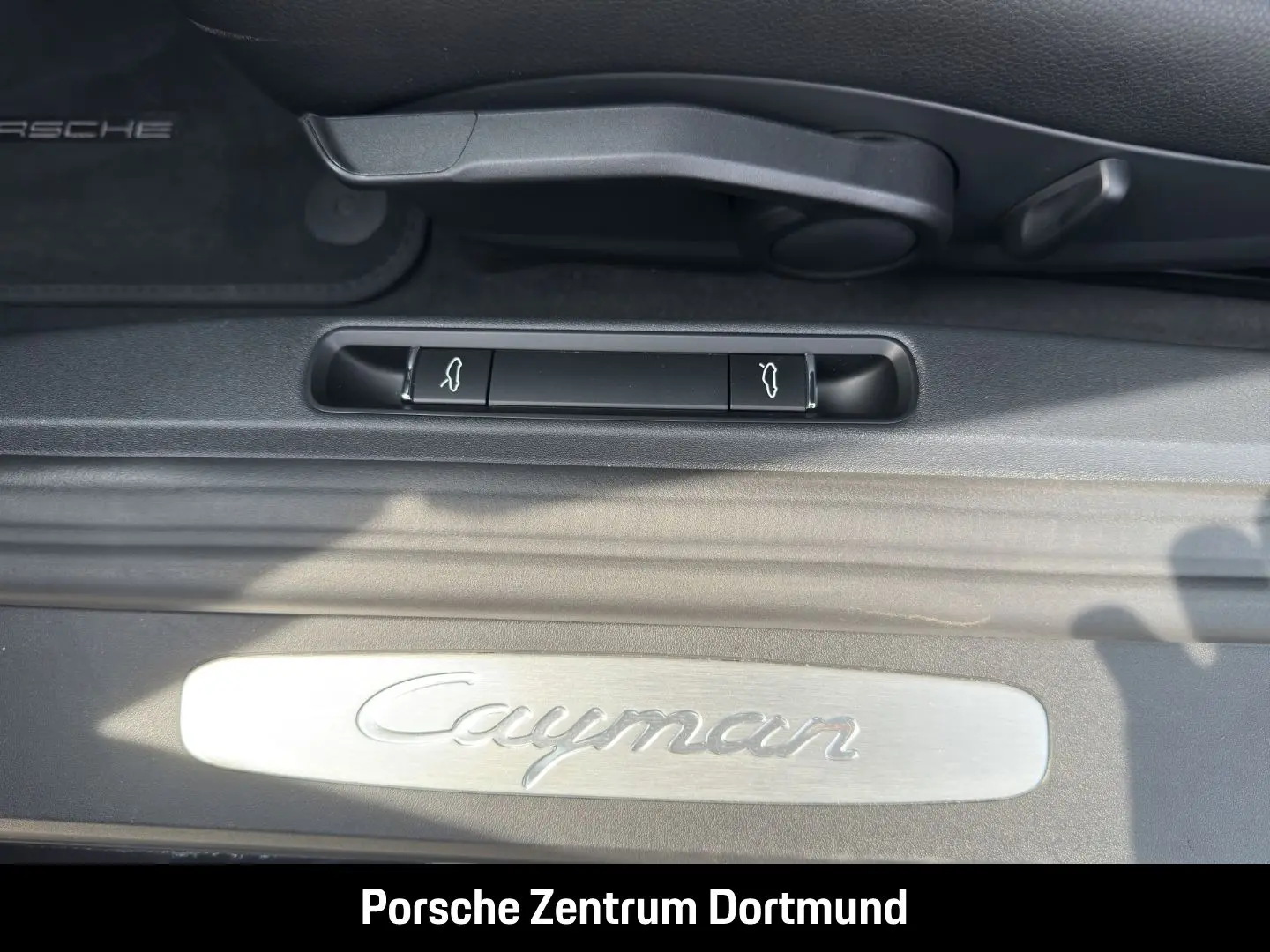 Cayman 718 Rückfahrkamera 20-Zoll Sportsitze LED