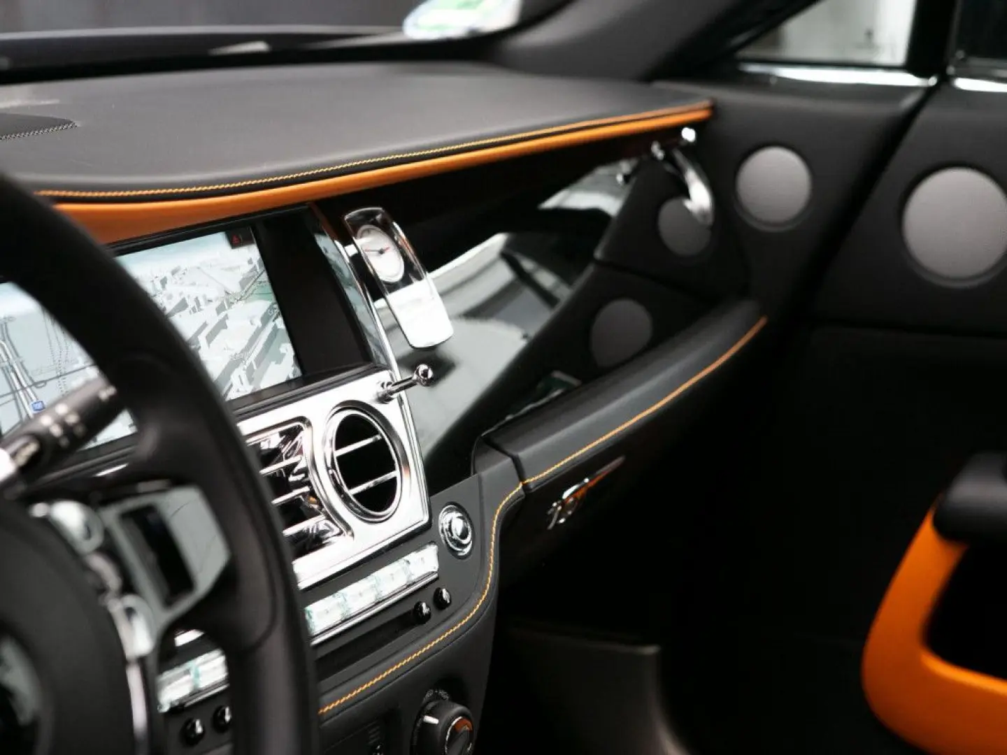 Rolls-Royce Wraith  Head Up