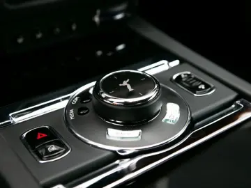 Rolls-Royce Wraith  Head Up