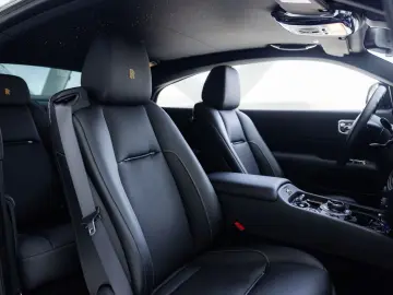 Rolls-Royce Wraith 6.6 V12 | Black Badge | Starlight |