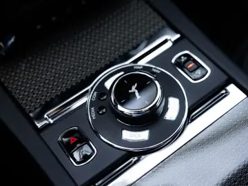 Rolls-Royce Wraith 6.6 V12 | Black Badge | Starlight |