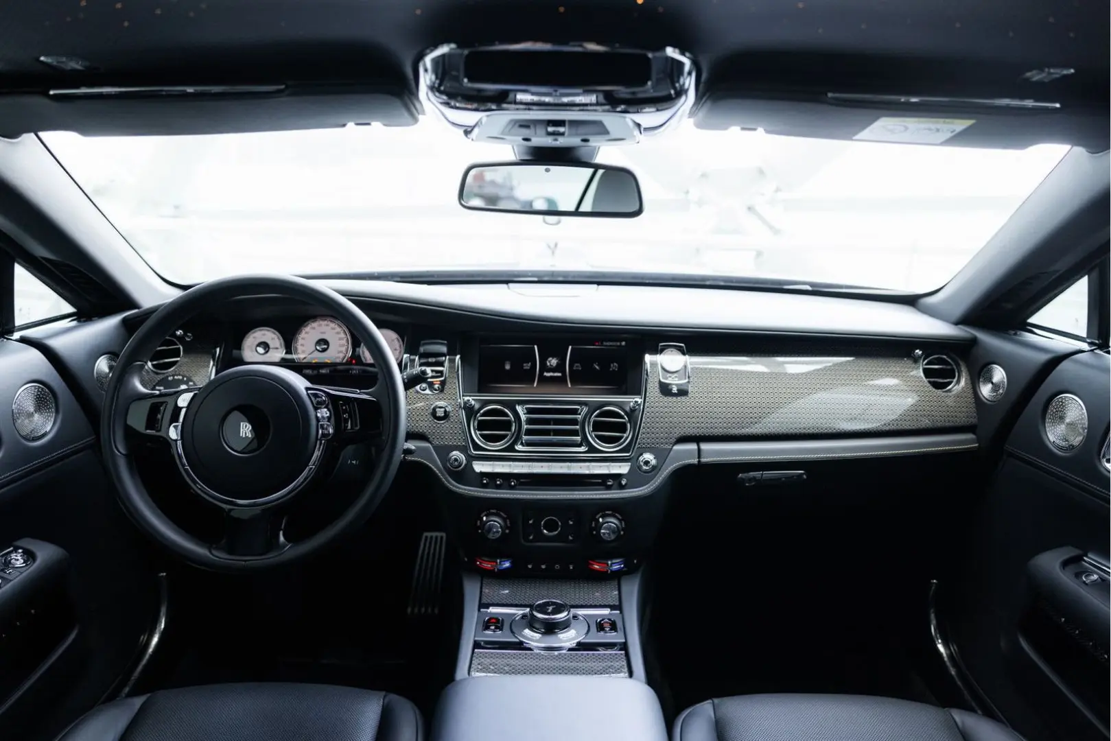 Rolls-Royce Wraith 6.6 V12 | Black Badge | Starlight |