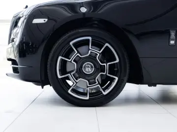 Rolls-Royce Wraith 6.6 V12 | Black Badge | Starlight |