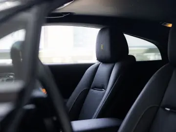 Rolls-Royce Wraith 6.6 V12 | Black Badge | Starlight |