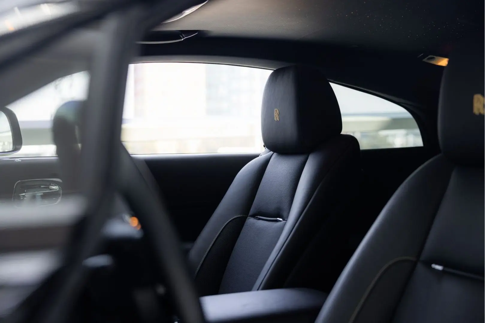Rolls-Royce Wraith 6.6 V12 | Black Badge | Starlight |
