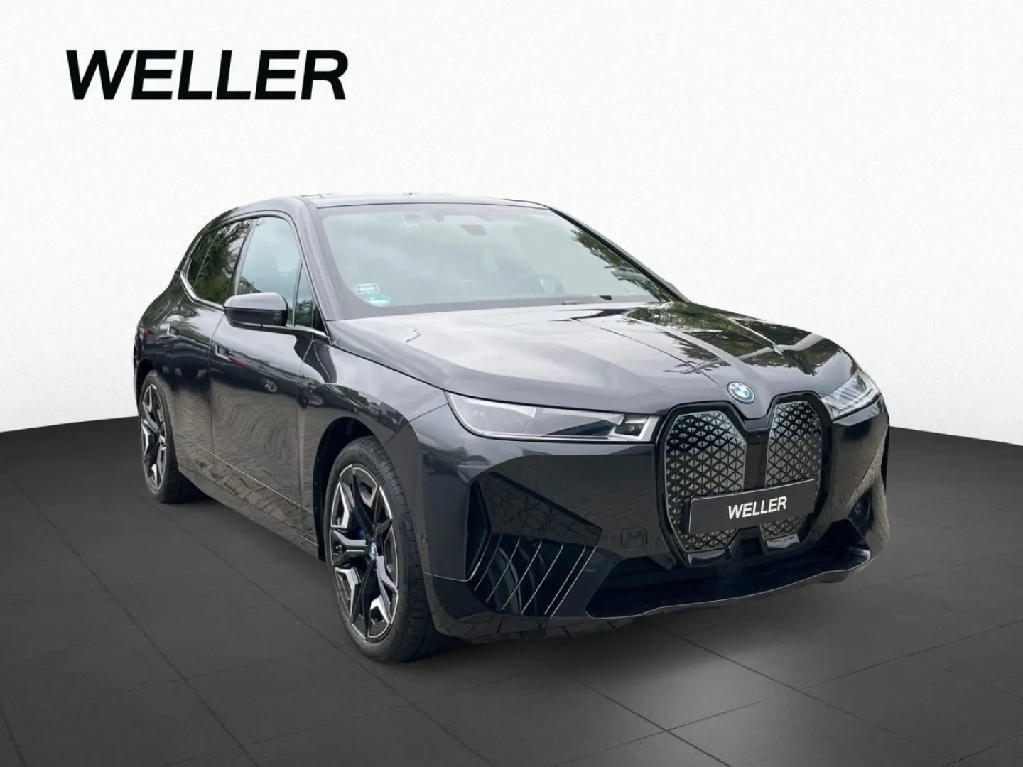 BMW  iX xDr.40 M-Sport  Laser HK SkyLoun 22