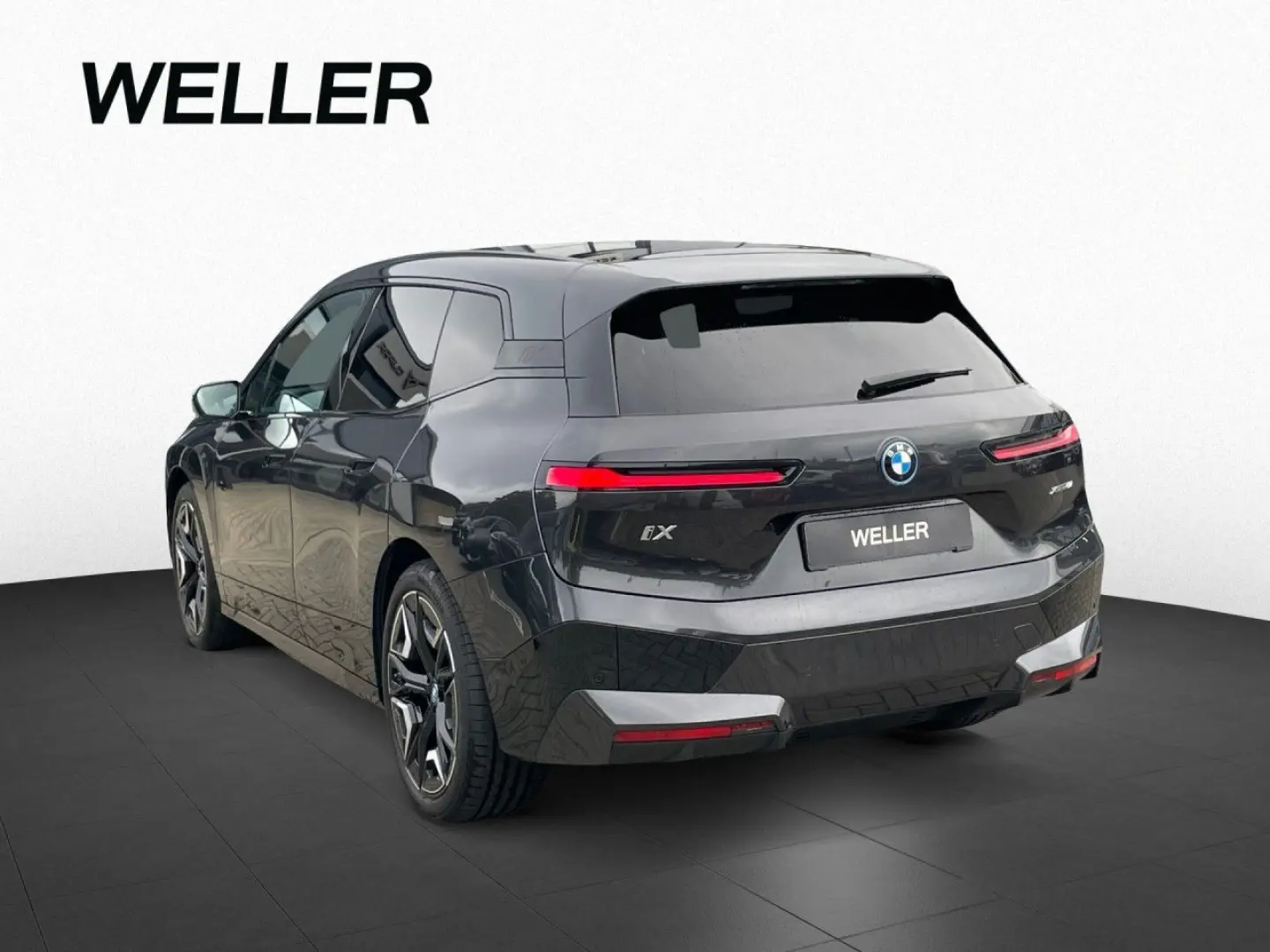 BMW  iX xDr.40 M-Sport  Laser HK SkyLoun 22