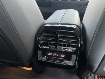 BMW iX xDrive40 M Sport Laser  Prof SkyPano H/K