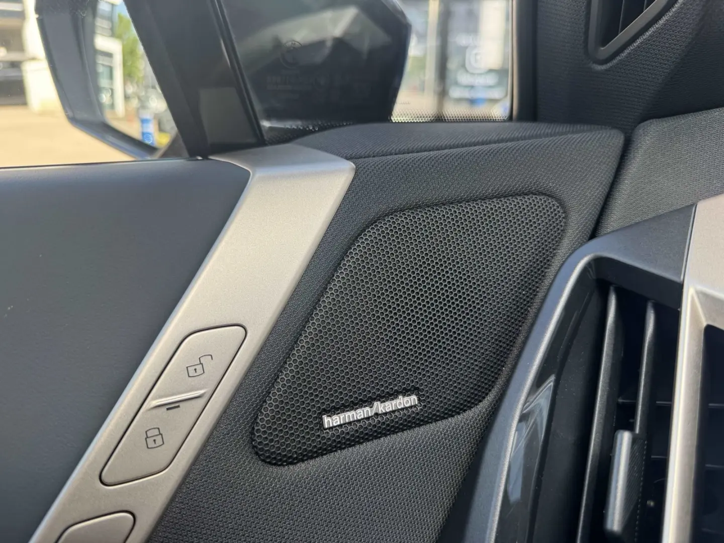 BMW iX xDrive40 M Sport Laser  Prof SkyPano H/K