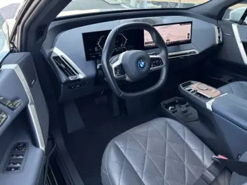 BMW iX xDrive50 Sportpak.AHK°LASER°PANO°22