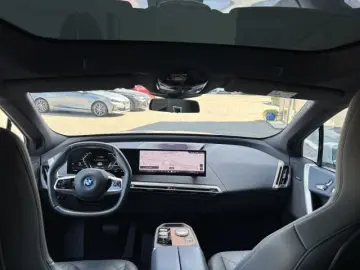 BMW iX xDrive50 Sportpak.AHK°LASER°PANO°22