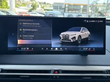 BMW iX xDrive50 Sportpak.AHK°LASER°PANO°22