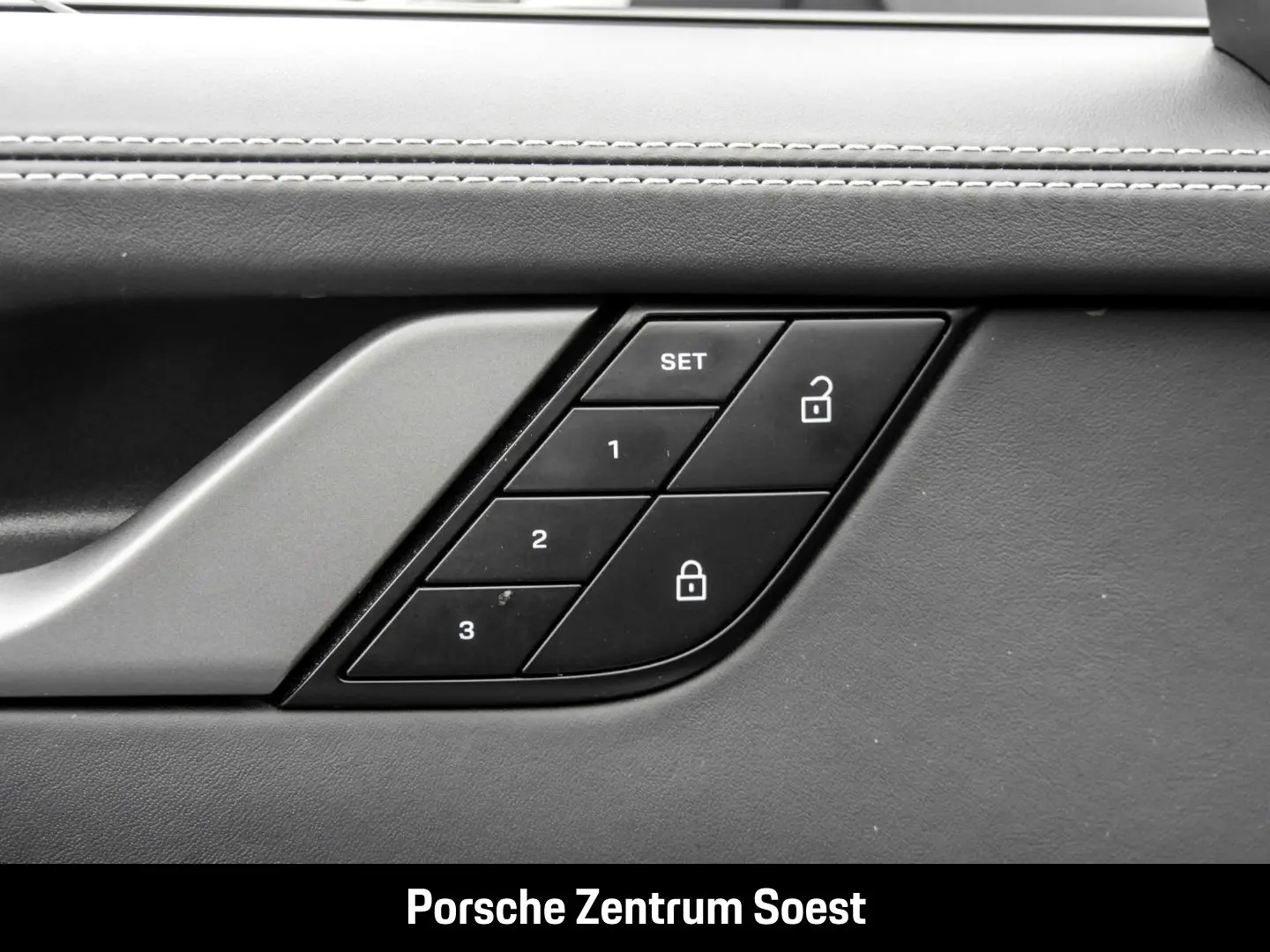 911 Carrera 4S/21-Zoll/PASM/Sport-Chrono/BOSE
