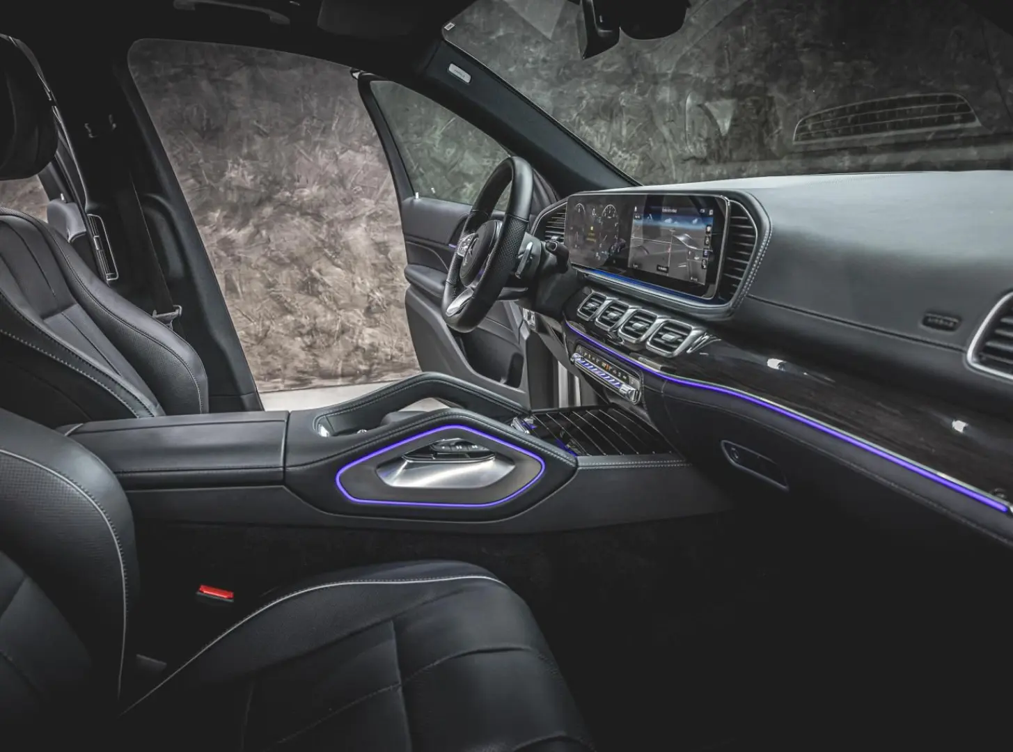 GLS 580 4M/AMG/NIGHT/AHK/AIR/PANO/2KLIMA/5+2/DIS
