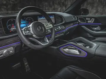 GLS 580 4M/AMG/NIGHT/AHK/AIR/PANO/2KLIMA/5+2/DIS