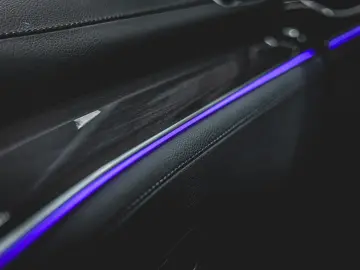GLS 580 4M/AMG/NIGHT/AHK/AIR/PANO/2KLIMA/5+2/DIS