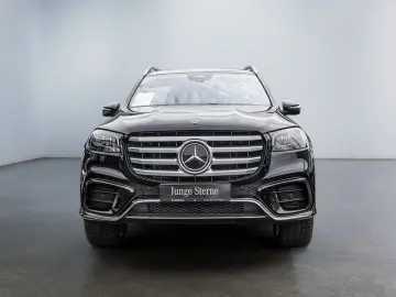 GLS 580 4M // BURM AMG SPUR DISTR AIRMATIC PANO