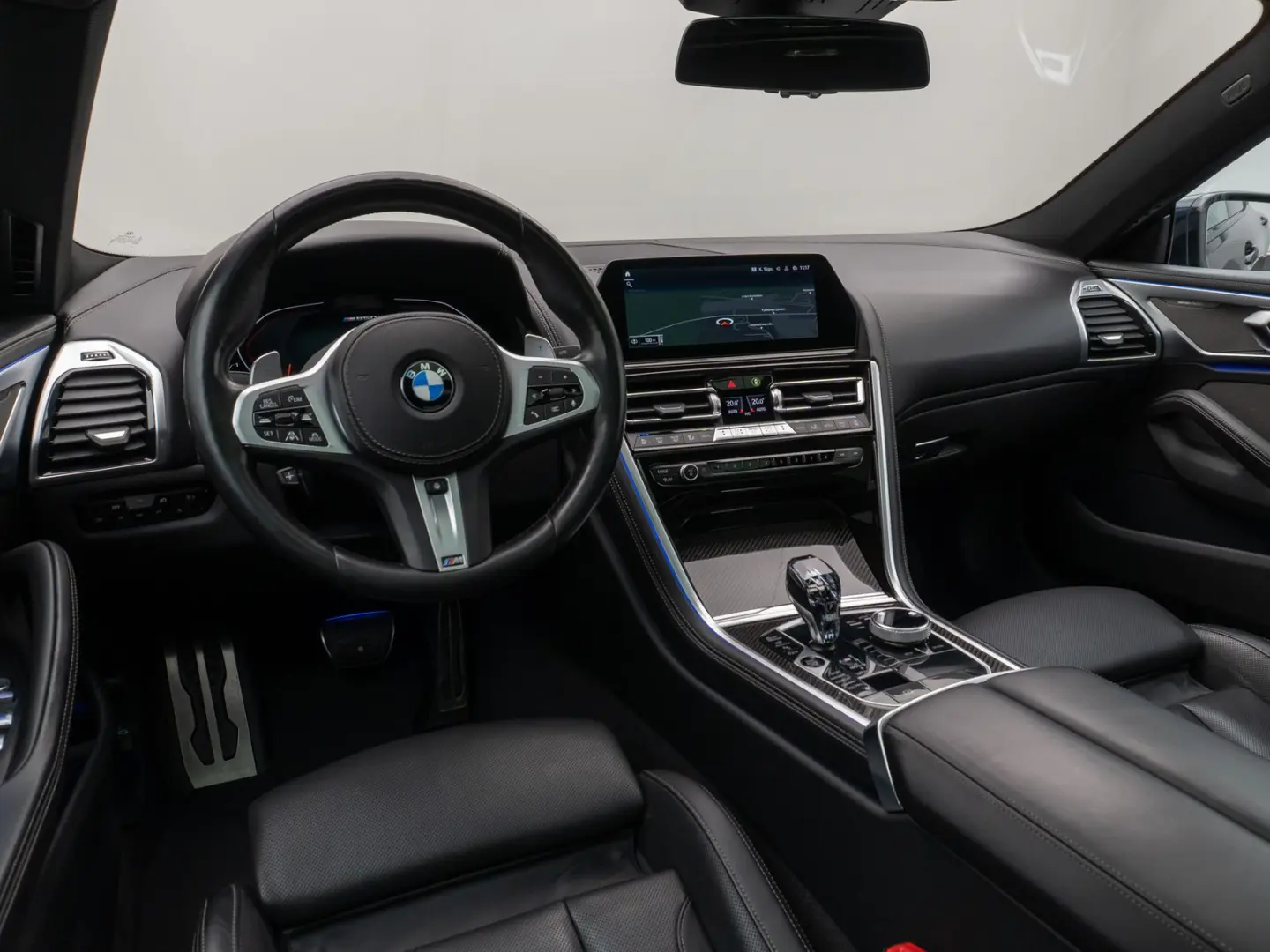BMW M850i xD GranCoupé Panorama Laser H/K SoftCl 20