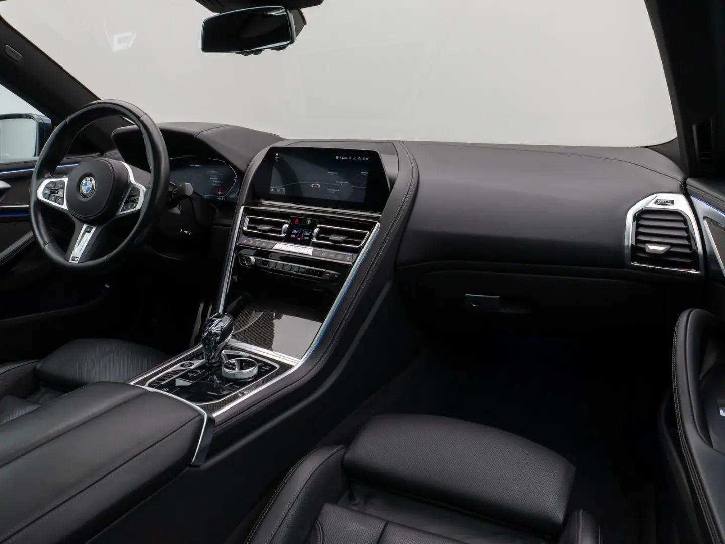 BMW M850i xD GranCoupé Panorama Laser H/K SoftCl 20