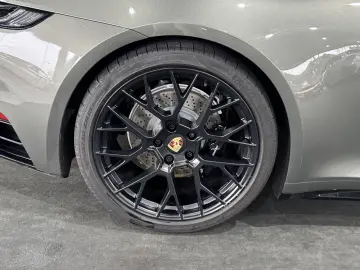 911 Carrera 4 S Cabriolet GT Sport Chrono BOSE