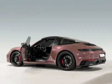 911 Targa 4 GTS Surround View BOSE PDCC LED-Matr