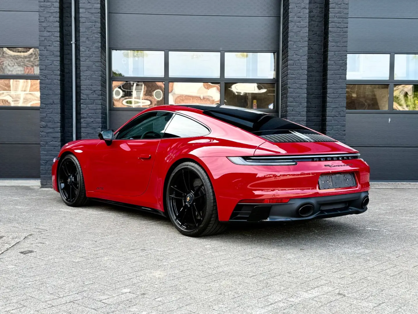 911 Carrera 4 GTS