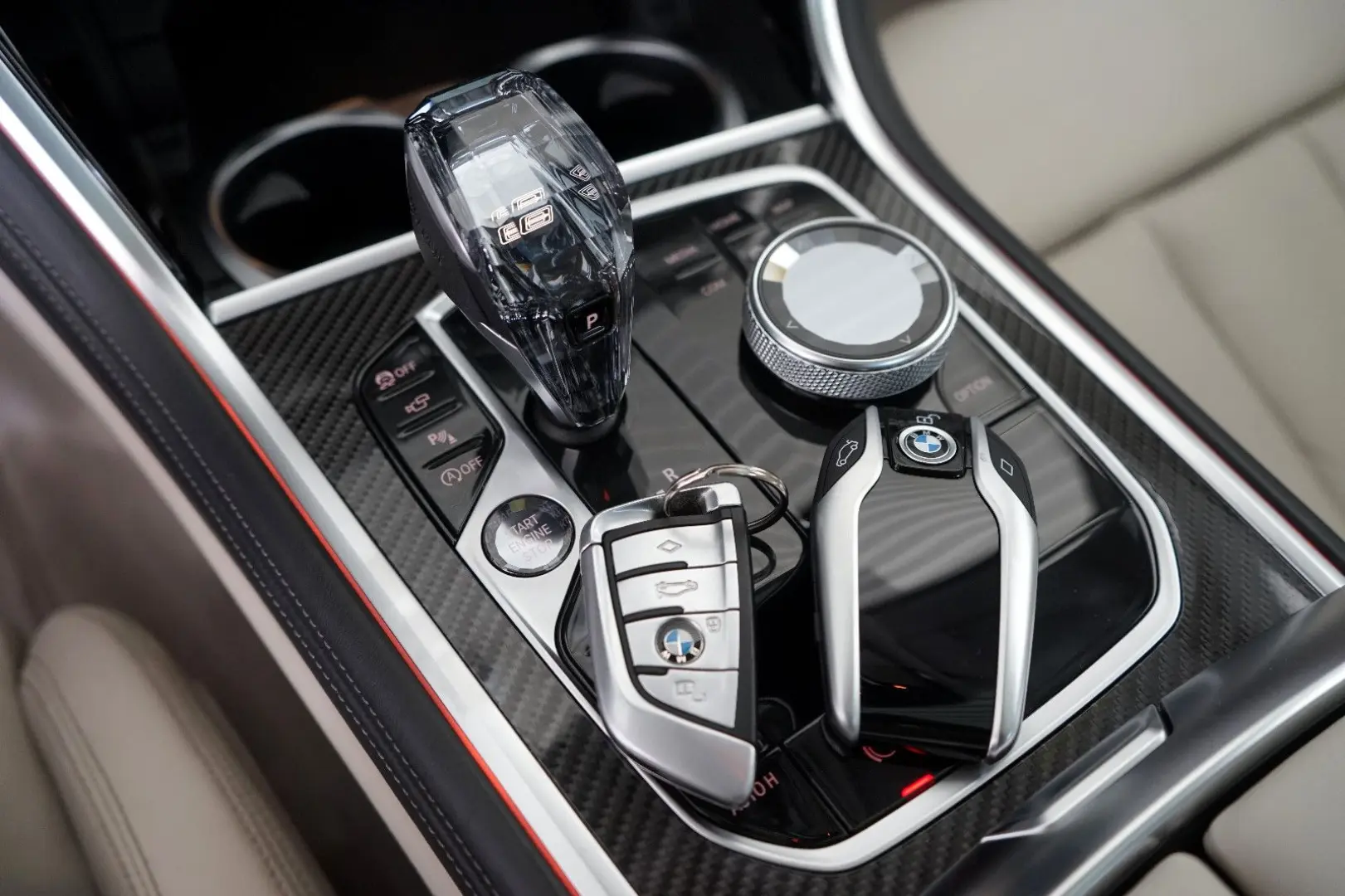 BMW  M850i*xDrive*GC*Individual*Bowers*M Sitze*ACC*SD
