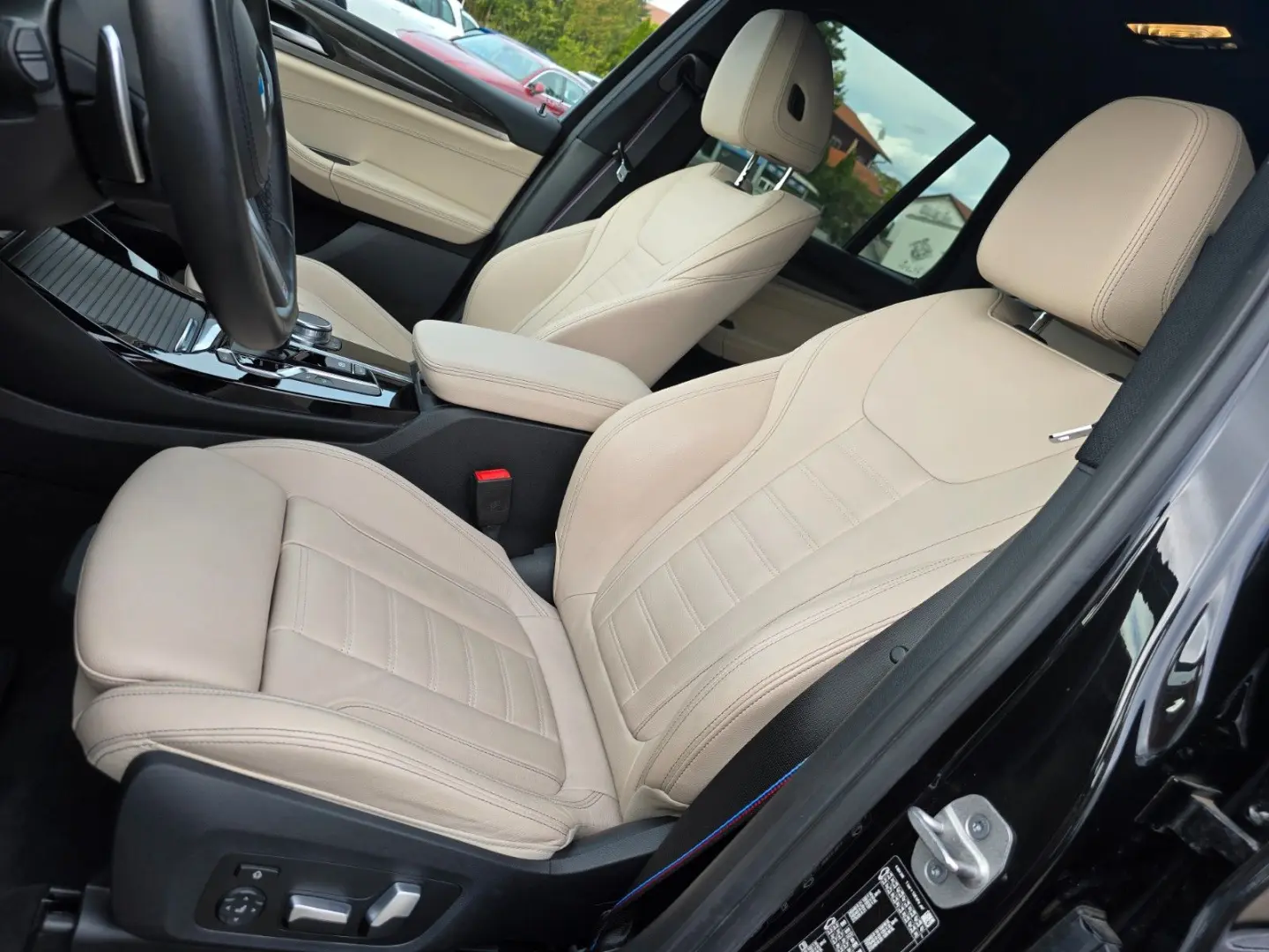 X3 xDrive 20 d*M-SPORT*LIVE*NAVI*LED*AHK*HEAD*BC