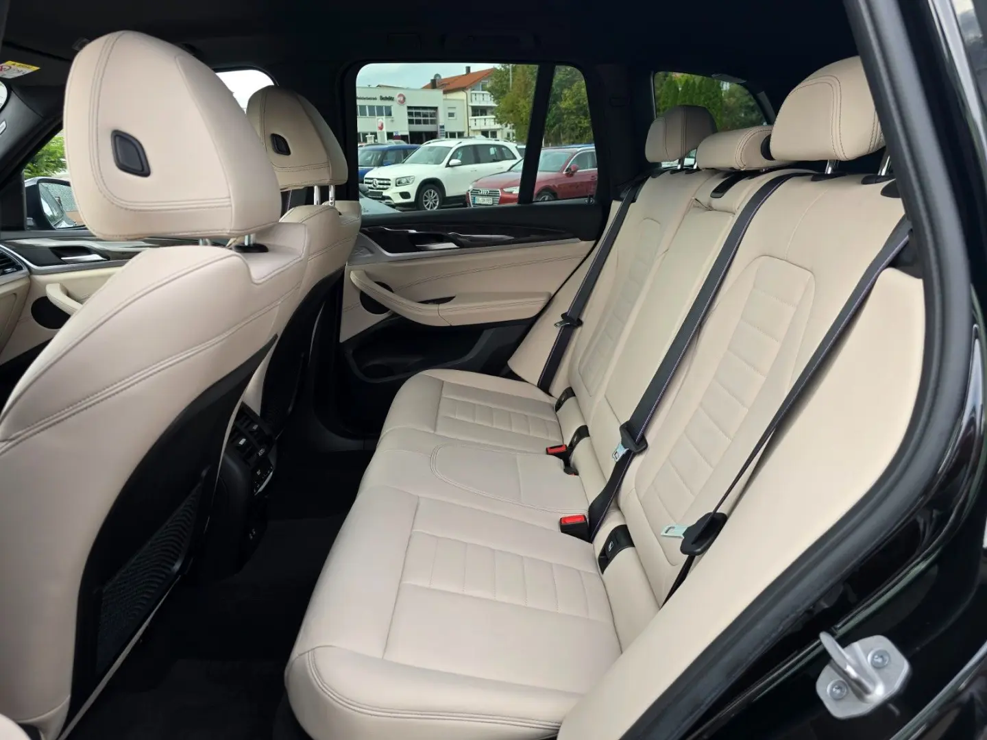 X3 xDrive 20 d*M-SPORT*LIVE*NAVI*LED*AHK*HEAD*BC