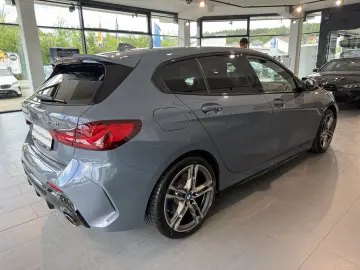 M135i xDrive INDIVIDUAL