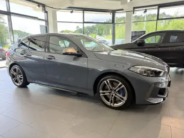 M135i xDrive INDIVIDUAL
