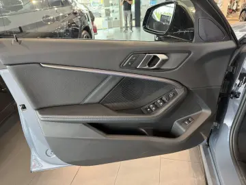 M135i xDrive INDIVIDUAL