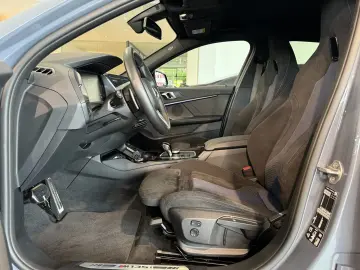 M135i xDrive INDIVIDUAL