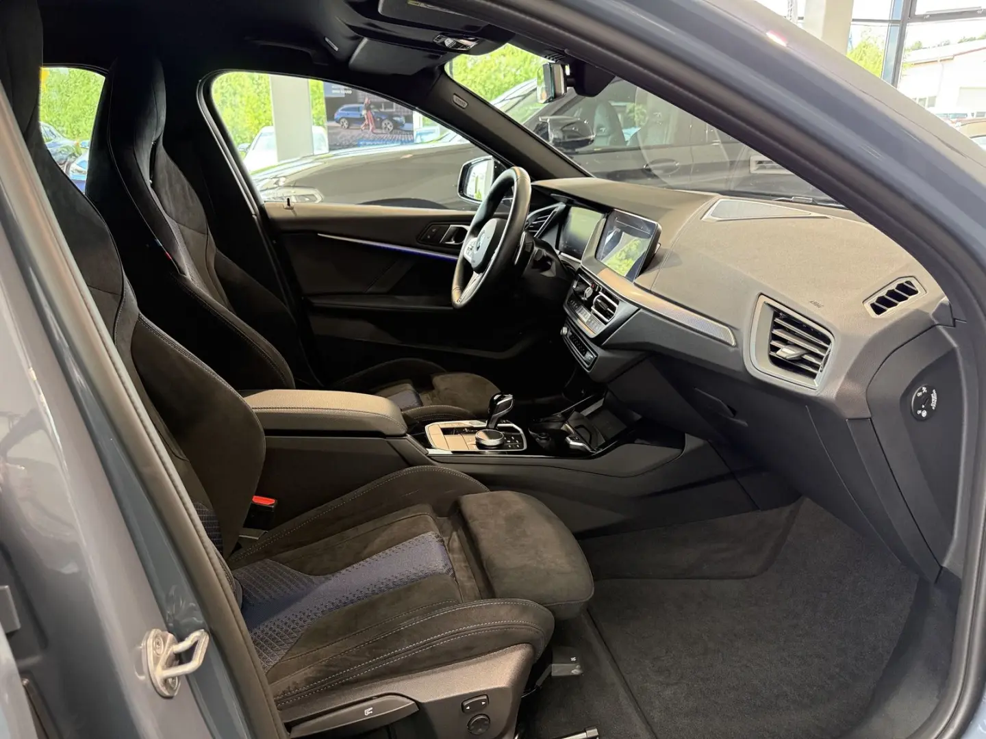 M135i xDrive INDIVIDUAL