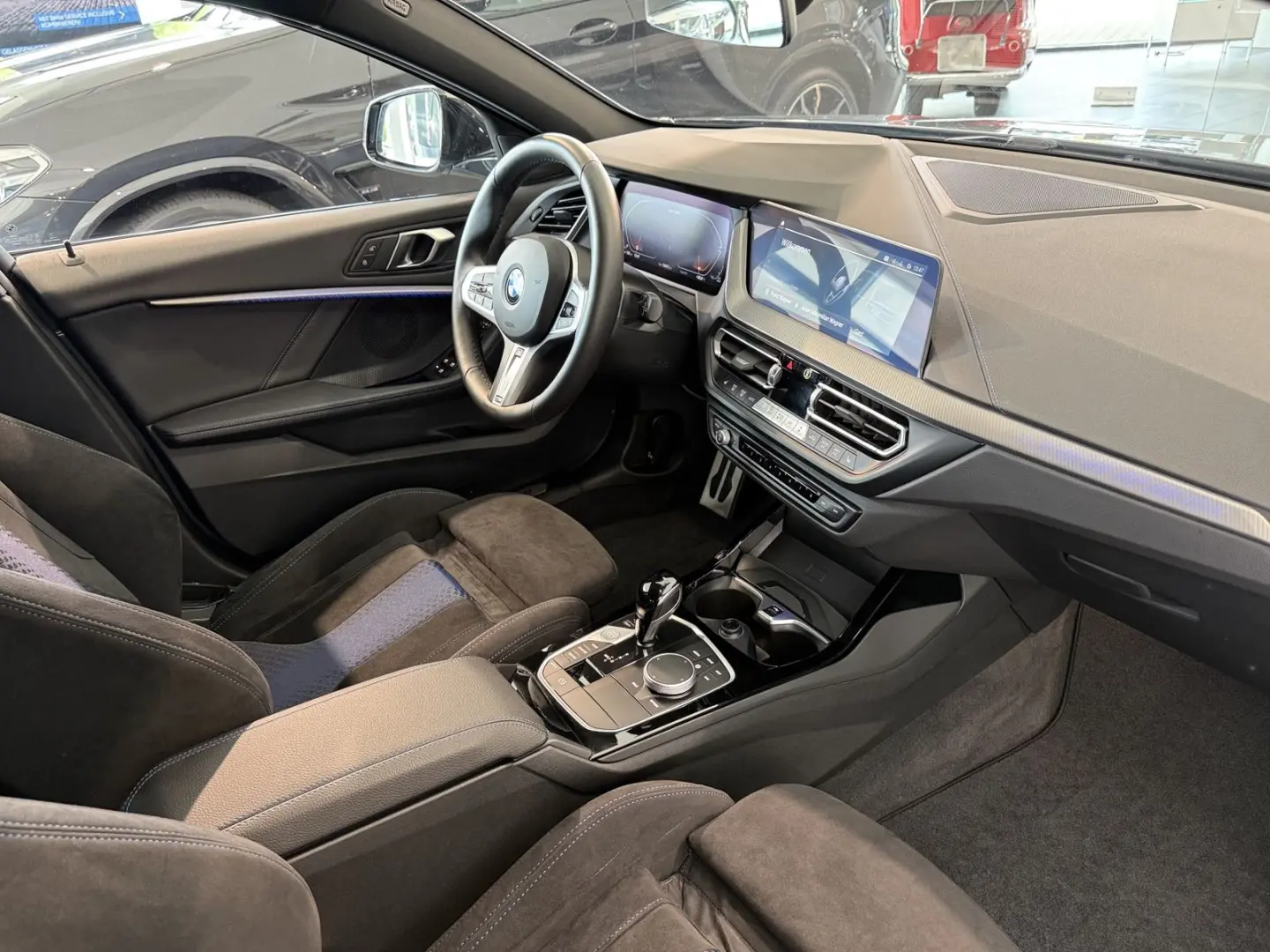 M135i xDrive INDIVIDUAL