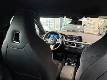 M135i xDrive INDIVIDUAL