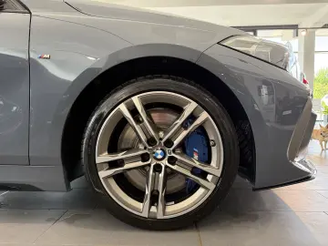 M135i xDrive INDIVIDUAL