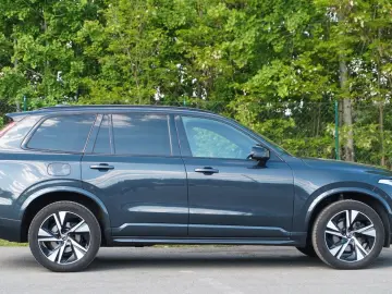 XC90 B5 AWD R-Design PilotAs/360°/TWA/Key/Memory