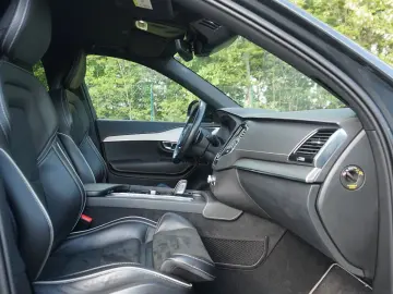 XC90 B5 AWD R-Design PilotAs/360°/TWA/Key/Memory