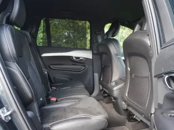 XC90 B5 AWD R-Design PilotAs/360°/TWA/Key/Memory