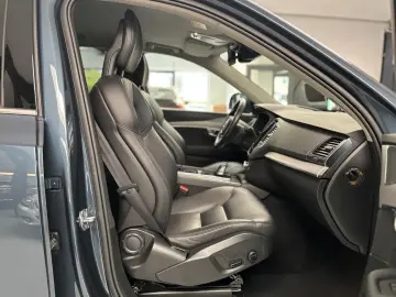 Momentum Pro AWD 360* AHK* 1.HAND *HUD