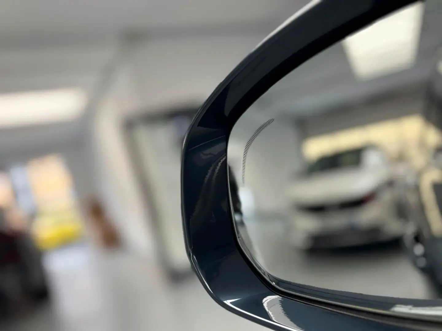 Momentum Pro AWD 360* AHK* 1.HAND *HUD