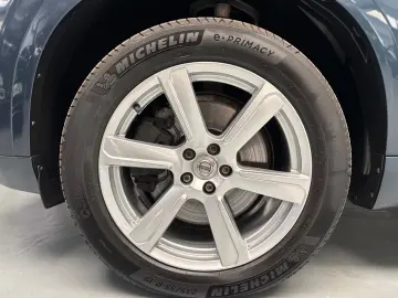 Momentum Pro AWD 360* AHK* 1.HAND *HUD