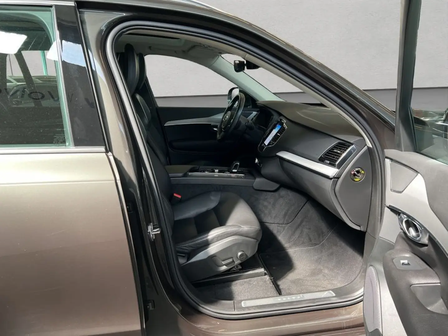 XC90 B5 AWD Momentum-Pro Aut Glasd Voll-LED 20''